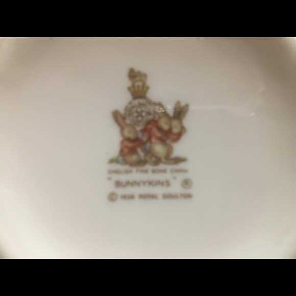 Royal Doulton 2pc Infant Set - Picture 3 of 4